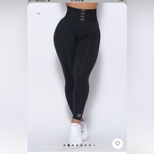 Waist clincher leggings